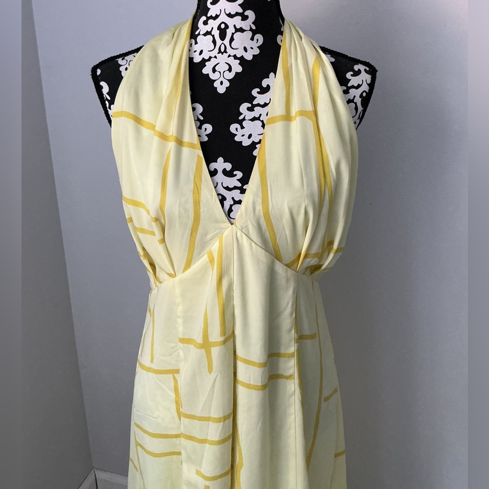 Banana Republic Strapless Dress in Light Yellow Sz 12 - Picture 6 of 15